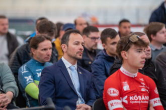 A profi kerékpársportnak nevelne utánpótlás versenyzőket a Kőbánya Cycling Academy