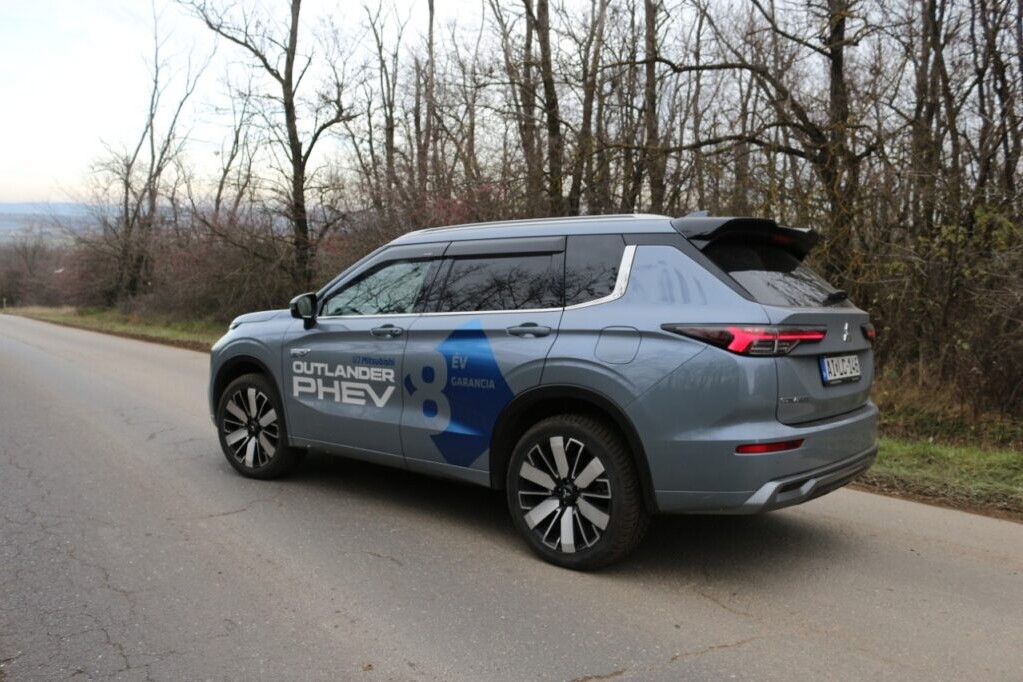 Egy termetes plug-in hibrid