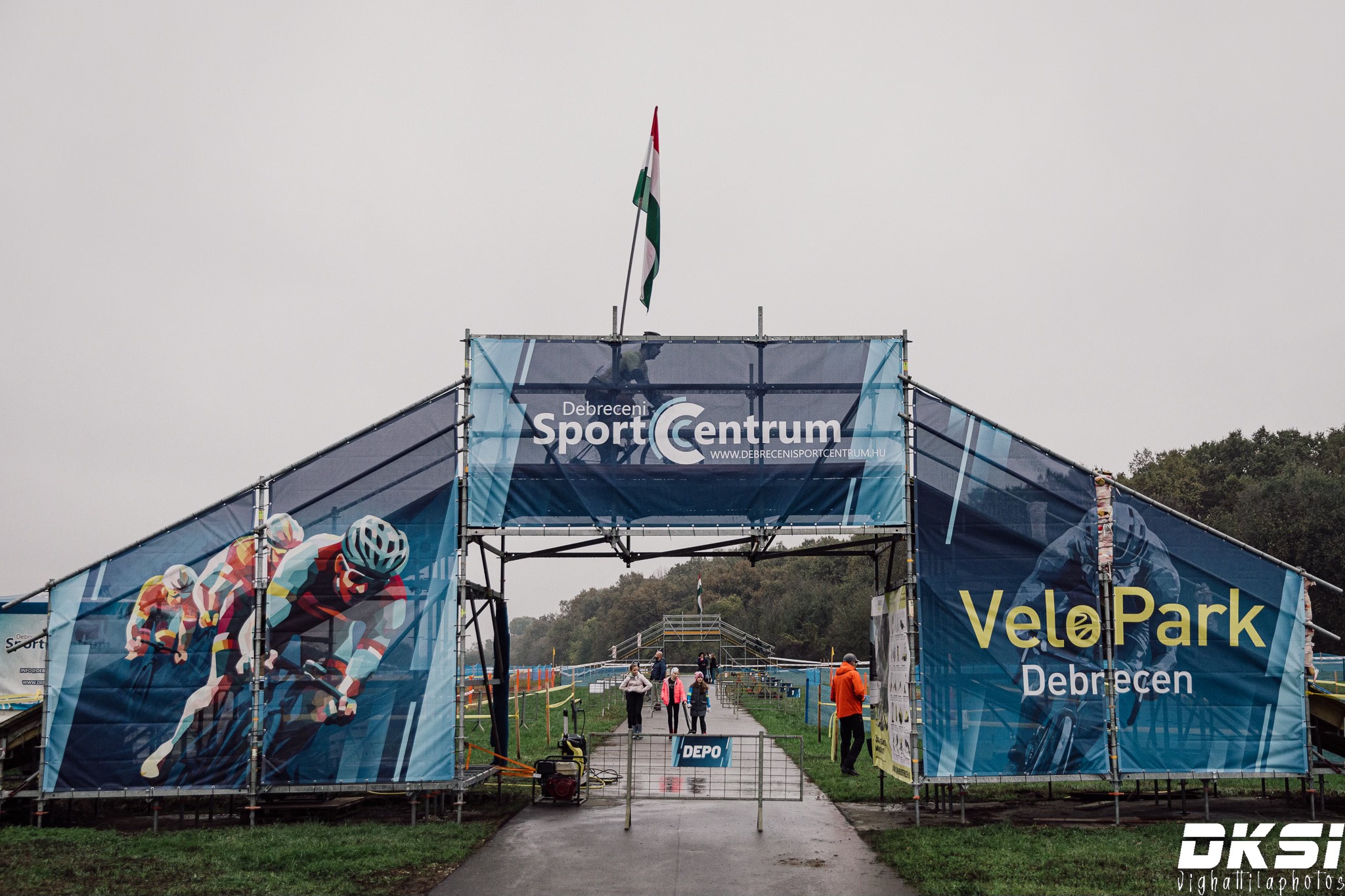 Taktikai csaták és felejthetetlen küzdelmek a Főnix Kupán