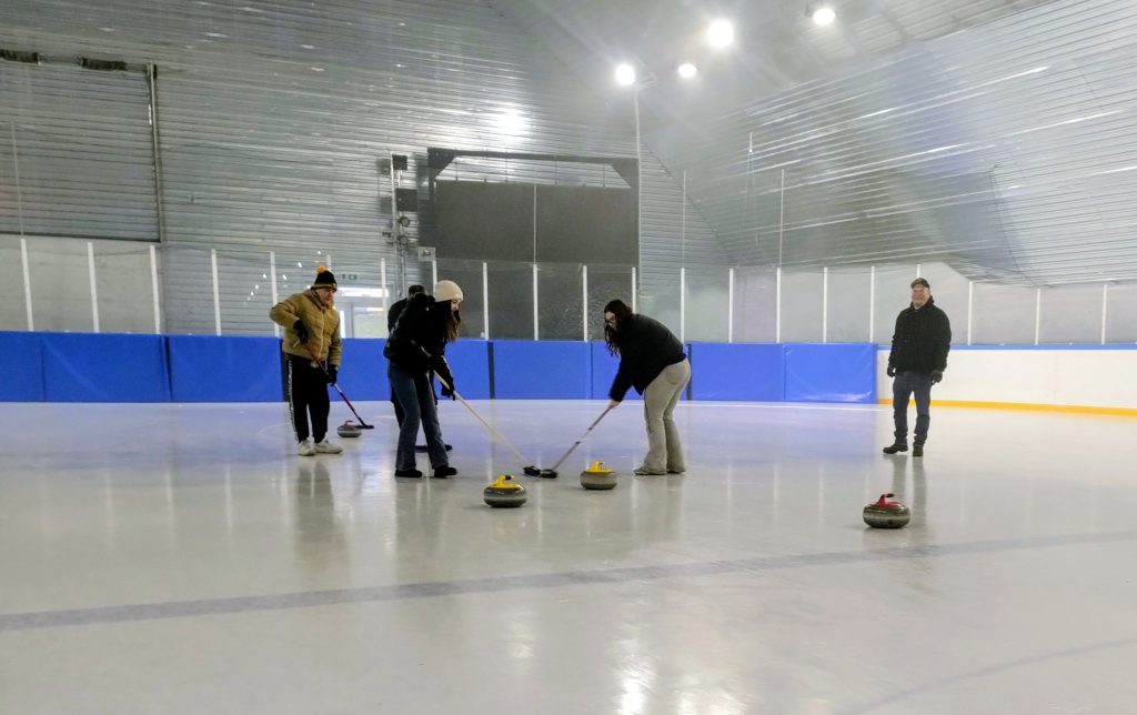 Magyar Curling Napja – országos programsorozattal ünnepelt a sportág