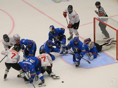 a noi jegkorong valogatott egy gollal nyert az olaszok ellen