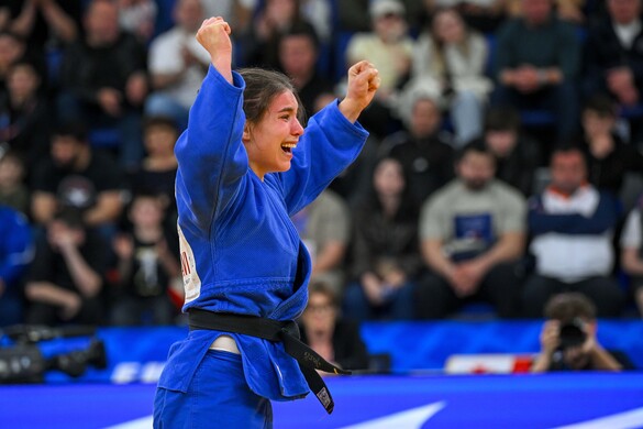 Özbas Szofi aranyérmes