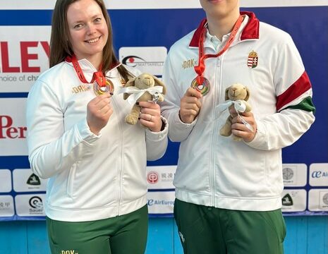 denes es peni ezust major es nagy bronzermet nyert a vegyes csapat szamokban