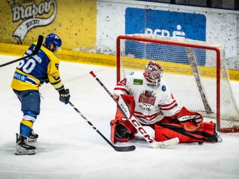 Egyenlített a Corona Brasov a döntőben egyenlitett a corona brasov a dontoben