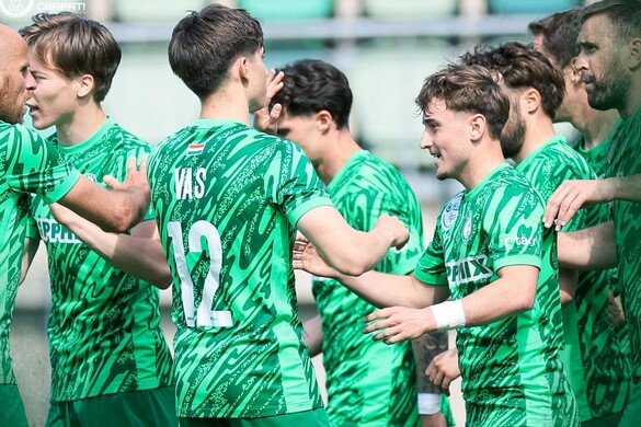 Böde góljával a Paks versenyben maradt a bronzéremért