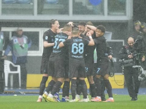 Pontokat veszített a címvédő Napoli