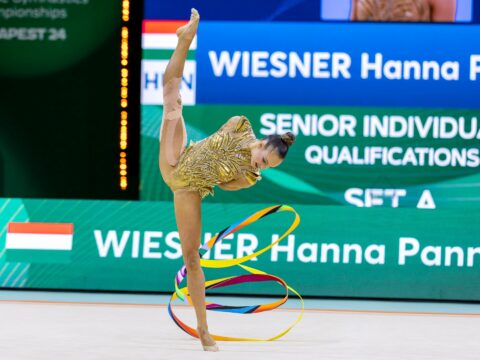 Ritmikus gimnasztika – Pigniczki Fanni 16., Wiesner Hanna Panna 20. Taskentben