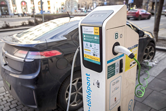 Fordulópont előtt áll az elektromos autózás Magyarországon