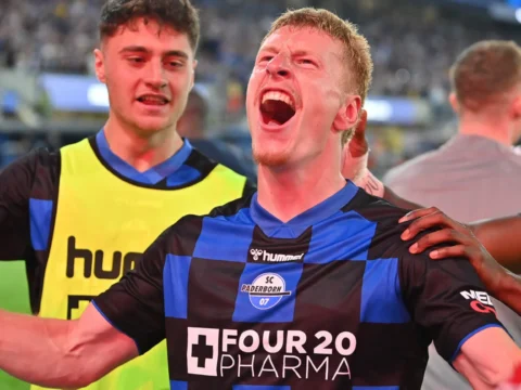 A Paderborn nyerte a Bundesliga osztályozót