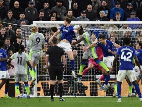 Lépéselőnyben az Arsenal
