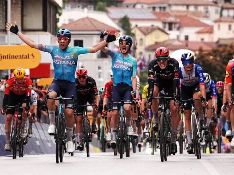 thomas silva szakaszgyozelemmel vette at a roszaszin trikot
