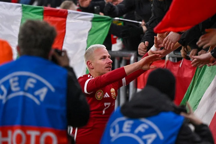 Egy évvel meghosszabbította Dzsudzsák Balázs szerződését a DVSC