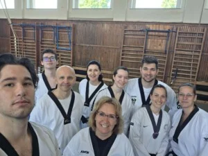 Újabb sportedzőkkel bővült a taekwondo társadalom