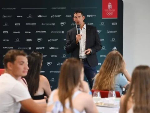 Evezős jelenlét a MOB Sportolói Bizottságának workshopján