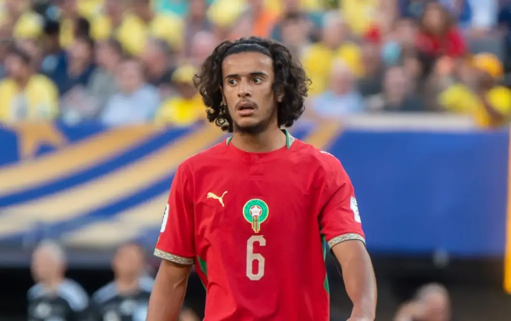 Közel a megállapodás: Ayyoub Bouaddi a Manchester City célkeresztjében Közel a megállapodás: Ayyoub Bouaddi a Manchester City célkeresztjében
