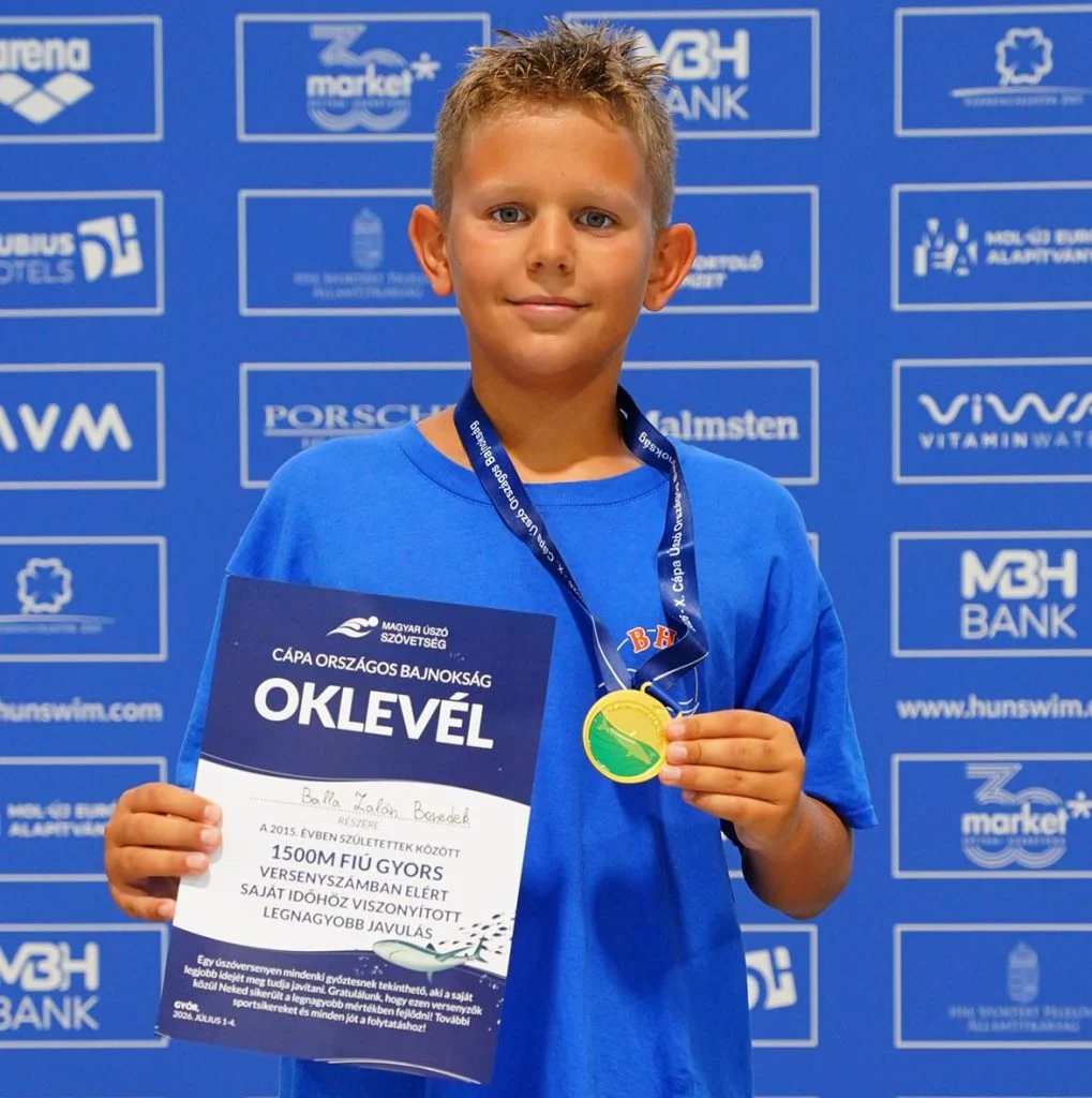 Nyíltvízi junior Eb: történelmi 1-2-3 a fiatalabb fiúknál Nyíltvízi junior Eb: történelmi 1-2-3 a fiatalabb fiúknál