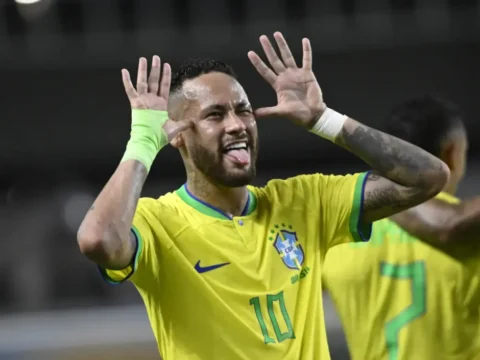 Neymar bejelentette, hogy visszavonul a brazil labdarúgó-válogatottól