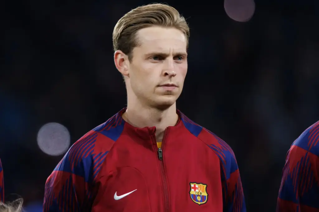 Súlyos térdsérülést szenvedett Frenkie de Jong, a Barcelona sztárja Súlyos térdsérülést szenvedett Frenkie de Jong, a Barcelona sztárja