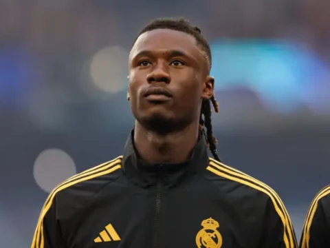 Eduardo Camavinga kitart a Real Madrid mellett: sztárklubokat utasított el