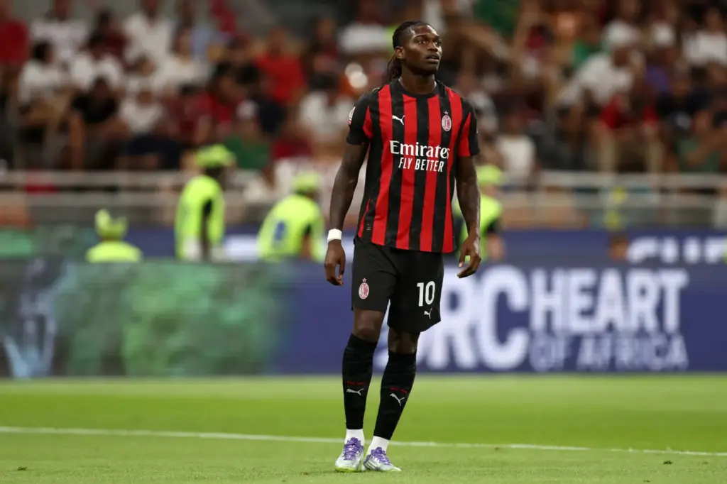 Leao távozhat a Milantól: a Fenerbahce 50 millió eurót kínál érte Leao távozhat a Milantól: a Fenerbahce 50 millió eurót kínál érte