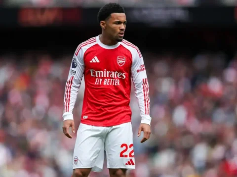 Az AC Milan érdeklődik az Arsenal fiatal tehetsége, Ethan Nwaneri iránt