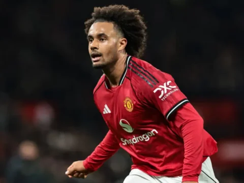 Joshua Zirkzee távozhat a Manchester Unitedtől: a Juventus a fő esélyes