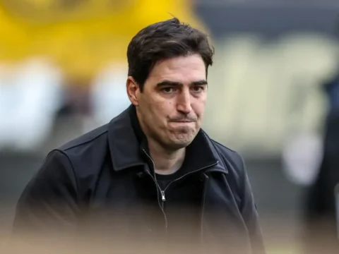 Andoni Iraola megtartaná Alexis Mac Allistert és Alisson Beckert