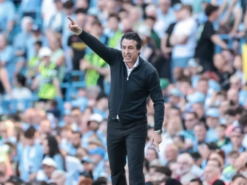 Aston Villa: Rekordösszegű eladások és Unai Emery új építkezése