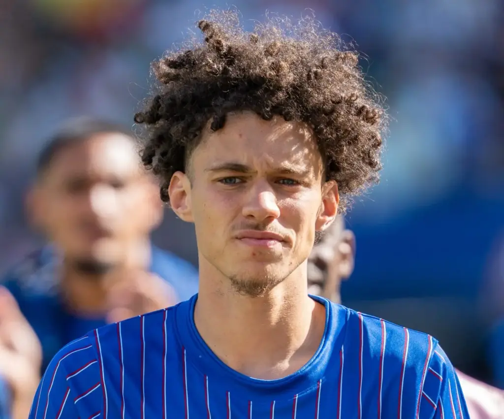 Ötvenmillió euróért igazol a PSG-hez Maghnes Akliouche Ötvenmillió euróért igazol a PSG-hez Maghnes Akliouche
