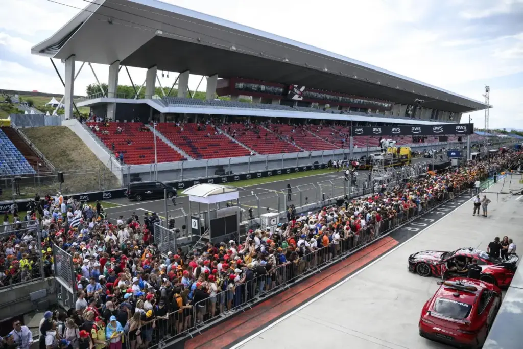 Gabriele Miní nyerte a Forma-2-es sprintfutamot a Hungaroringen Gabriele Miní nyerte a Forma-2-es sprintfutamot a Hungaroringen
