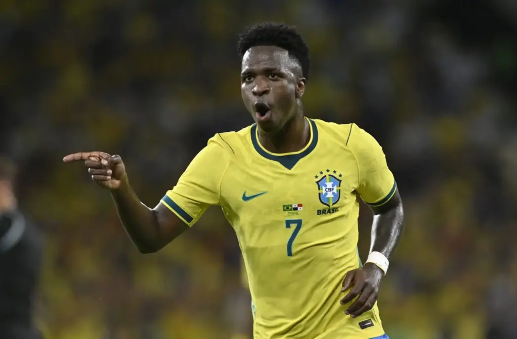 Vinicius Jr. elutasította az Arsenal ajánlatát: maradna a Real Madridnál Vinicius Jr. elutasította az Arsenal ajánlatát: maradna a Real Madridnál