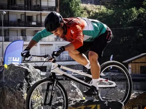 Sporttörténelmi siker a trial Európa-bajnokságon: két magyar junior is döntőbe jutott! Sporttörténelmi siker a trial Európa-bajnokságon: két magyar junior is döntőbe jutott!