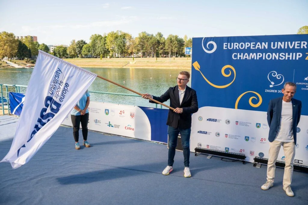 Átvettük a stafétát, jövőre Egyetemi Evezős Európa-bajnokságot rendezünk! Átvettük a stafétát, jövőre Egyetemi Evezős Európa-bajnokságot rendezünk!